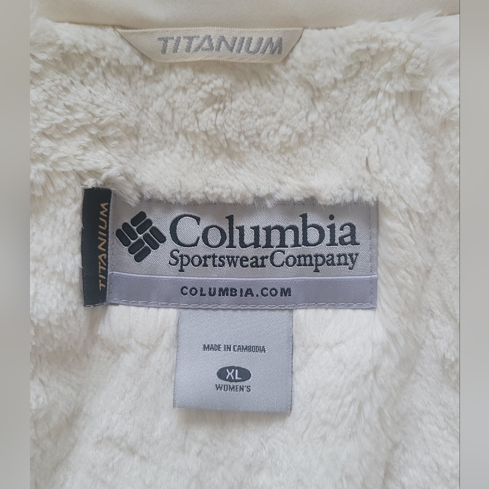 WOMEN JACKET - Picture 15 of 15